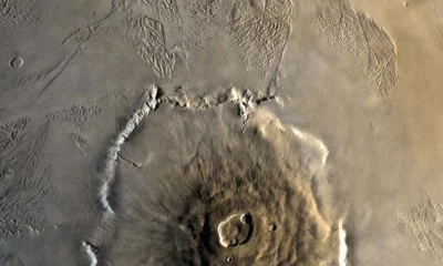 Marte foi todo registrado em imagem pela sonda chinesa Tianwen-1. Depois de um ano na superfície do planeta, a Agência Espacial Chinesa (CNSA) anunciou que a sonda tinha completado todas as tarefas, incluindo a captura de imagens de média resolução de todo o planeta.