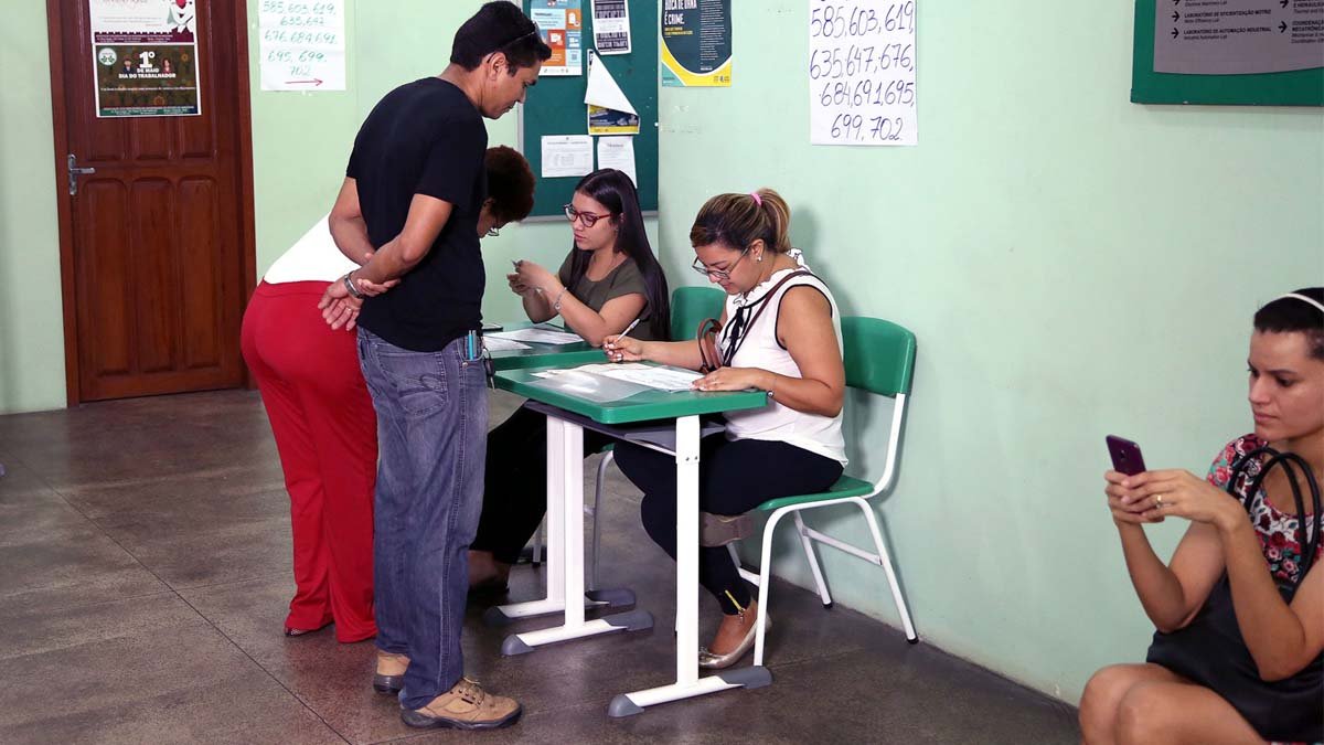 A Justiça Eleitoral deverá contar com mais de 830 mil mesárias e mesários voluntários para as Eleições Gerais de 2 de outubro.