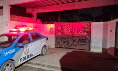 A Polícia Civil do Rio interditou neste domingo (7), uma clínica de repouso para idosos, após denúncias de maus-tratos. As informações são do O Globo.