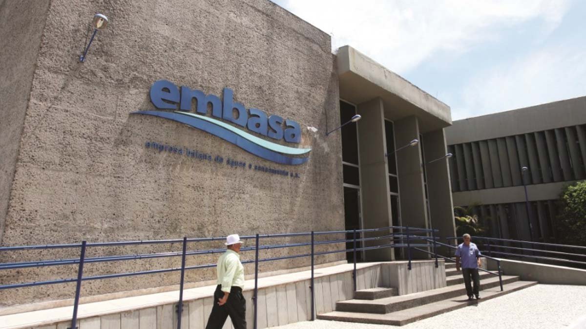 Golpistas estão se fazendo passar pela Embasa e levando clientes a pagar a conta de água/esgoto por meio de transferência PIX solicitada por