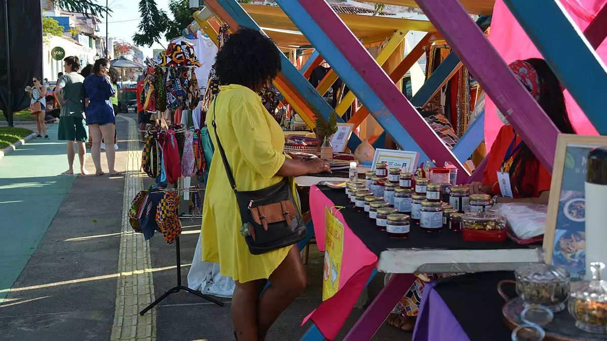 Depois de marcar presença pelo Curuzu, na semana passada, o movimento Salvador Capital Afro aportou no Largo do Santo Antônio