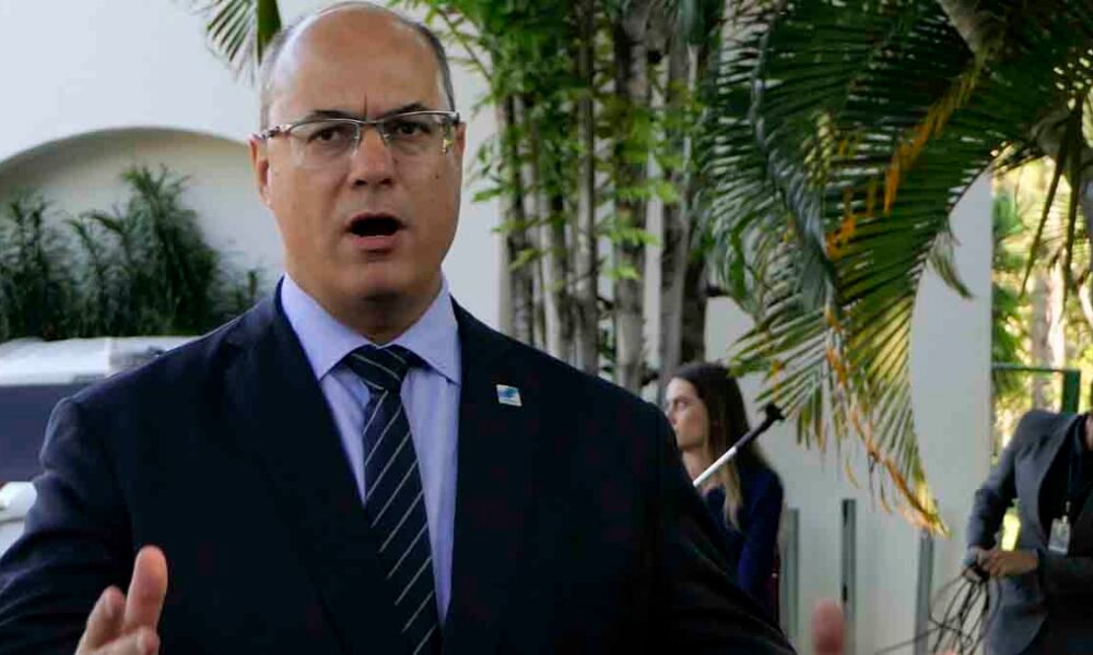 Por unanimidade, o Tribunal Superior Eleitoral (TSE) decidiu nesta terça-feira (27) manter a decisão que indeferiu a candidatura de Wilson Witzel para o governo do Rio de Janeiro. Pela decisão, também foi determinada a cessação de atos de campanha e o recebimento de recursos.