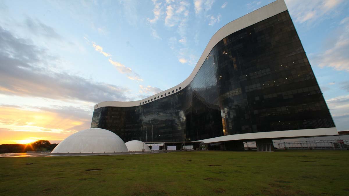 O presidente do Tribunal Superior Eleitoral (TSE), Alexandre de Moraes, autorizou o envio da Força Federal para reforçar a segurança em 561