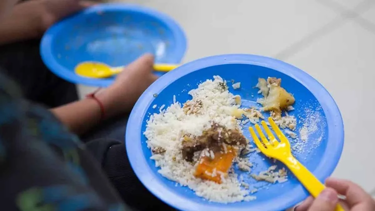 Segundo pesquisa da Rede Penssan, que reúne entidades como Ação da Cidadania, Oxfam, Vox Populi e Actionaid em 37,8% dos lares com crianças de até 10 anos, houve fome ou redução de quantidade e qualidade dos alimentos. Na média dos domicílios no país, esse percentual é de 30,7%.