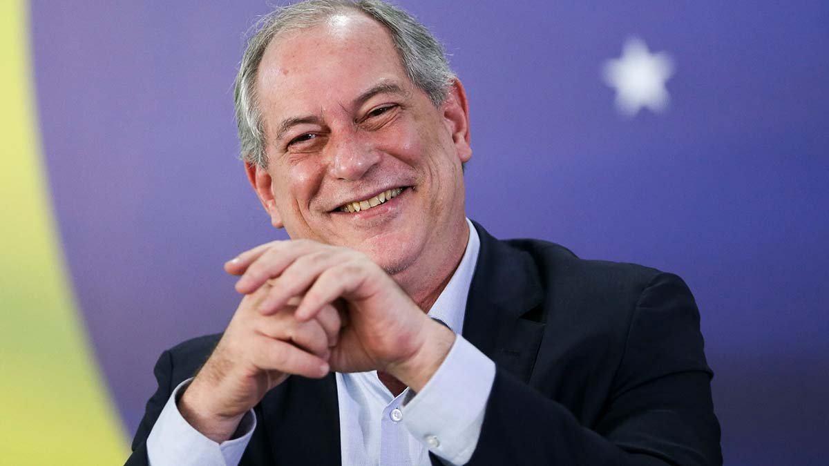 O pedetista Ciro Gomes, candidato à presidência da República, anunciou "um importante pronunciamento à nação" para esta segunda-feira