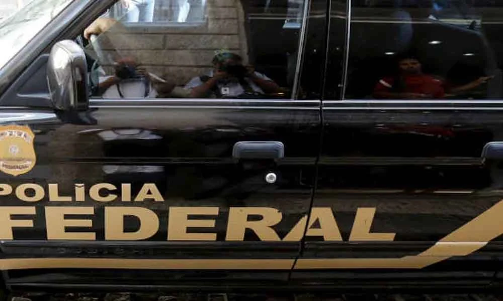 A polícia federal realiza nesta terça-feira (27) a Operação Technikós, para desarticular uma organização que praticava fraudes por meio de pirâmide financeira e outros crimes contra o Sistema Financeiro Nacional.