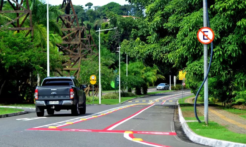 A partir deste domingo (9), o bairro de Patamares, na região do Greenville, terá o tráfego interditado em algumas vias para a realização