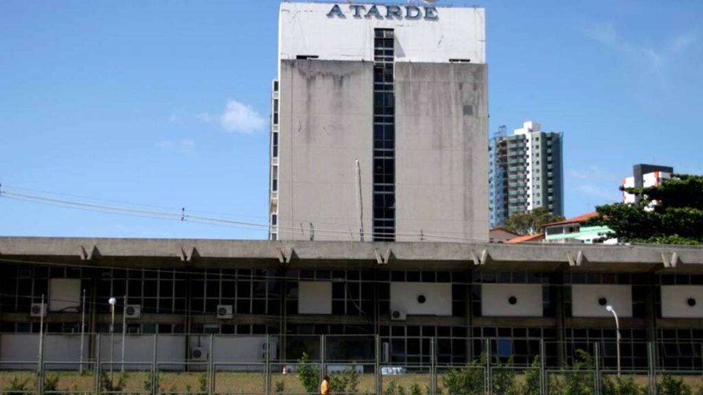 A Prefeitura de Salvador terá que restituir ao Grupo A TARDE todos os valores não pagos em publicidade no ano de 2022 em função de