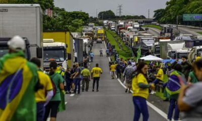 de suas atribuições, as medidas necessárias ao desbloqueio. A decisão é uma extensão da determinação anterior do ministro,