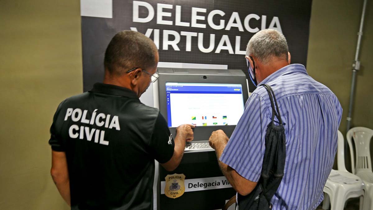 autoatendimento da Delegacia Virtual, na Bahia, localizado na Estação Nova Lapa. O autosserviço oferece ainda mais rapidez e comodidade ao