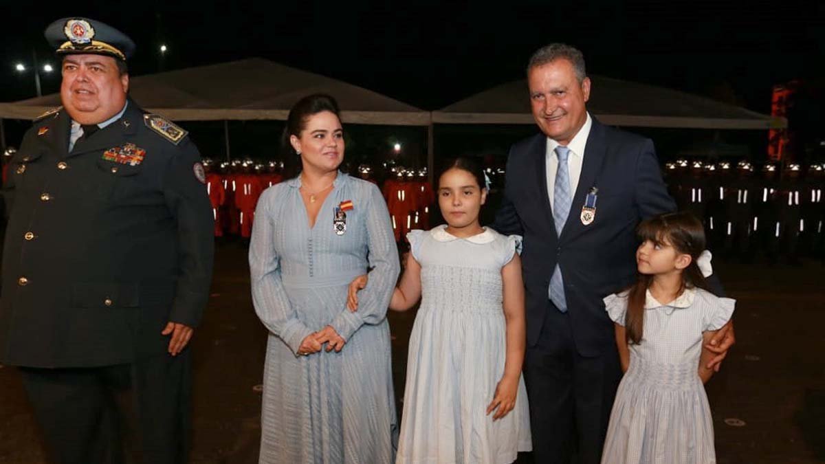 tarde desta quarta-feira (9), em solenidade na área cívica do Departamento de Ensino e Pesquisa (DEP) do Corpo de Bombeiros