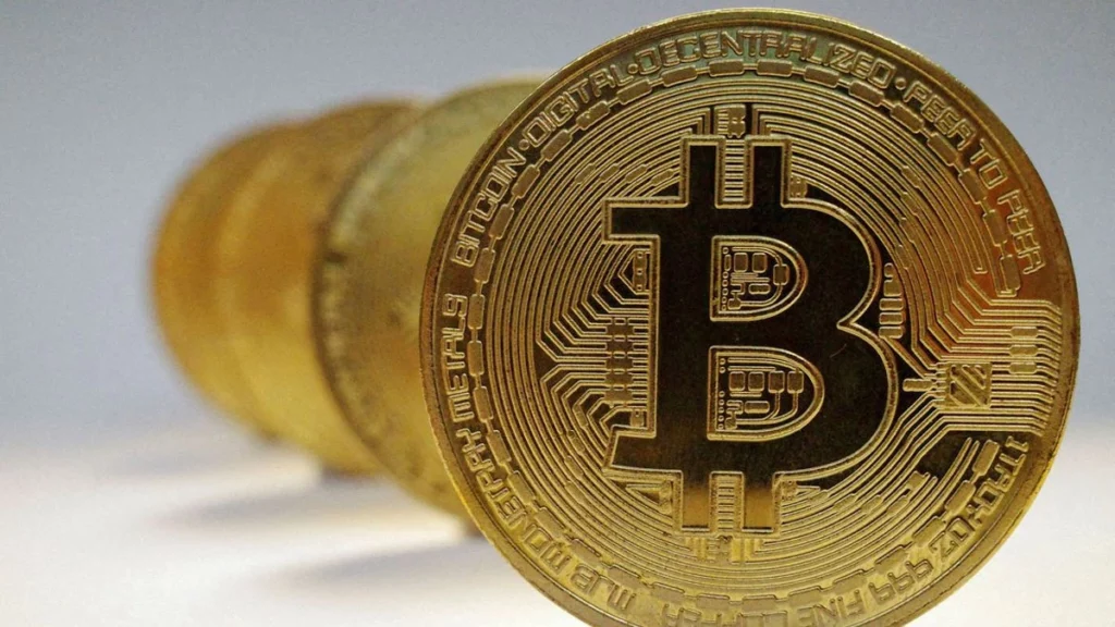 os Deputados aprovou na noite desta terça-feira (29) o projeto de lei que prevê que a prestação de serviços de ativos virtuais (criptomoedas)