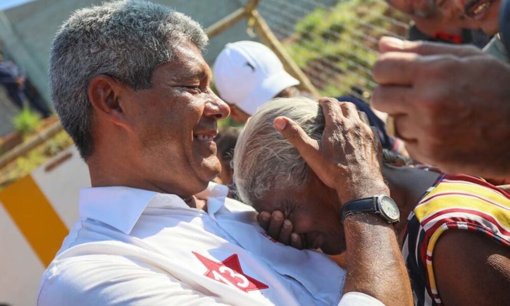 processo de crescimento e desenvolvimento econômico e social da Bahia. Convido as baianas e os baianos a participarem desde esforço.