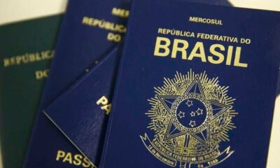 A Polícia Federal (PF) informou nesta sexta-feira (18) que vai suspender a emissão de novos passaportes por falta de verba orçamentária.