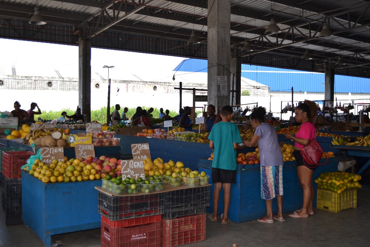 A Central de Abastecimento do Estado (Ceasa) e os Mercados do Rio Vermelho, Ogunjá, Paripe e Sete Portas, administrados pela