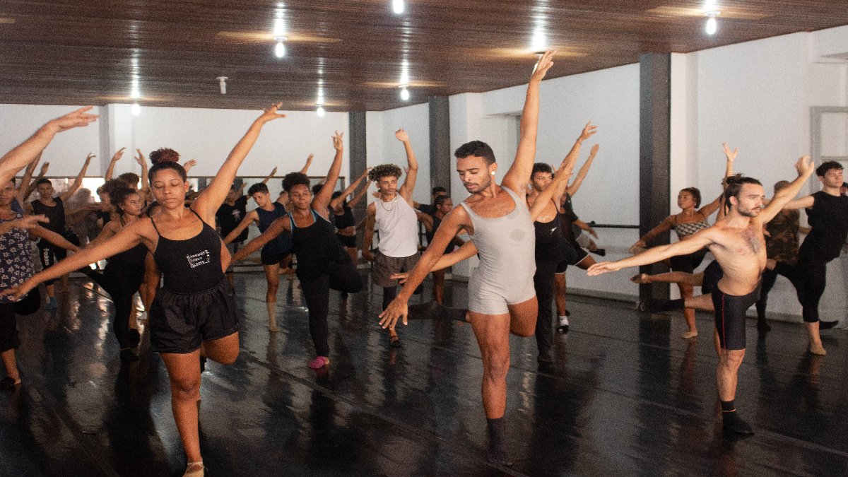 A Fundação Cultural do Estado (Funceb) através do Centro de Formação em Artes (CFA) abre 400 vagas para os Cursos