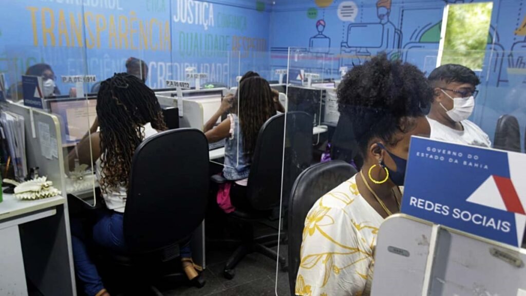 Os serviços da Ouvidoria Geral do Estado (OGE) estão à disposição dos baianos de forma prática e rápida, 24 horas por dia, via