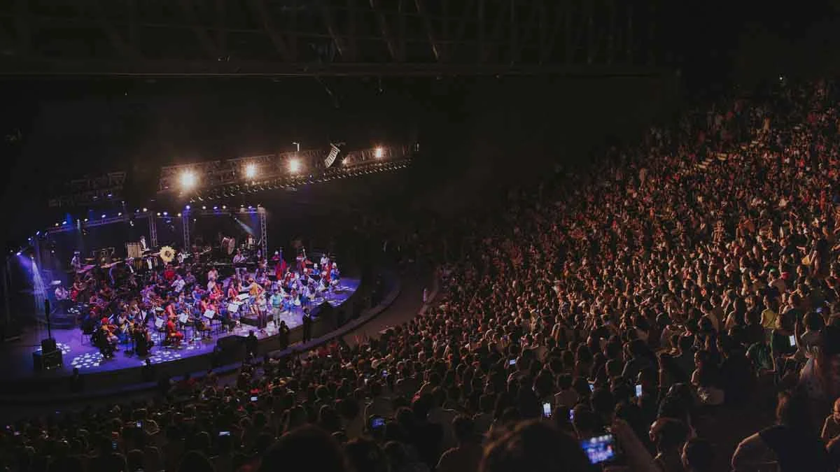 A Orquestra Sinfônica da Bahia (Osba) traz, no próximo dia 7 de janeiro de 2023 (sábado), às 19h, na Concha Acústica do Teatro Castro Alves,