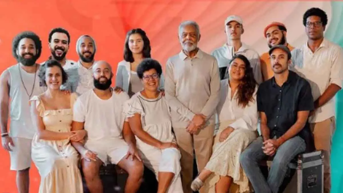 Depois de percorrer diversos países com o show, 'Nós, A Gente', Gilberto Gil escolheu Salvador para estrear a turnê no Brasil. A apresentação