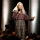 Morreu nesta quinta-feira (29) a estilista britânica Vivienne Westwood, aos 81 anos. A informação foi dada por meio do Twitter da grife que l