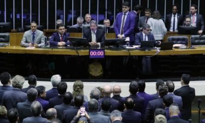 A Câmara dos Deputados confirmou em Plenário a intervenção federal na segurança pública do Distrito Federal decretada pelo