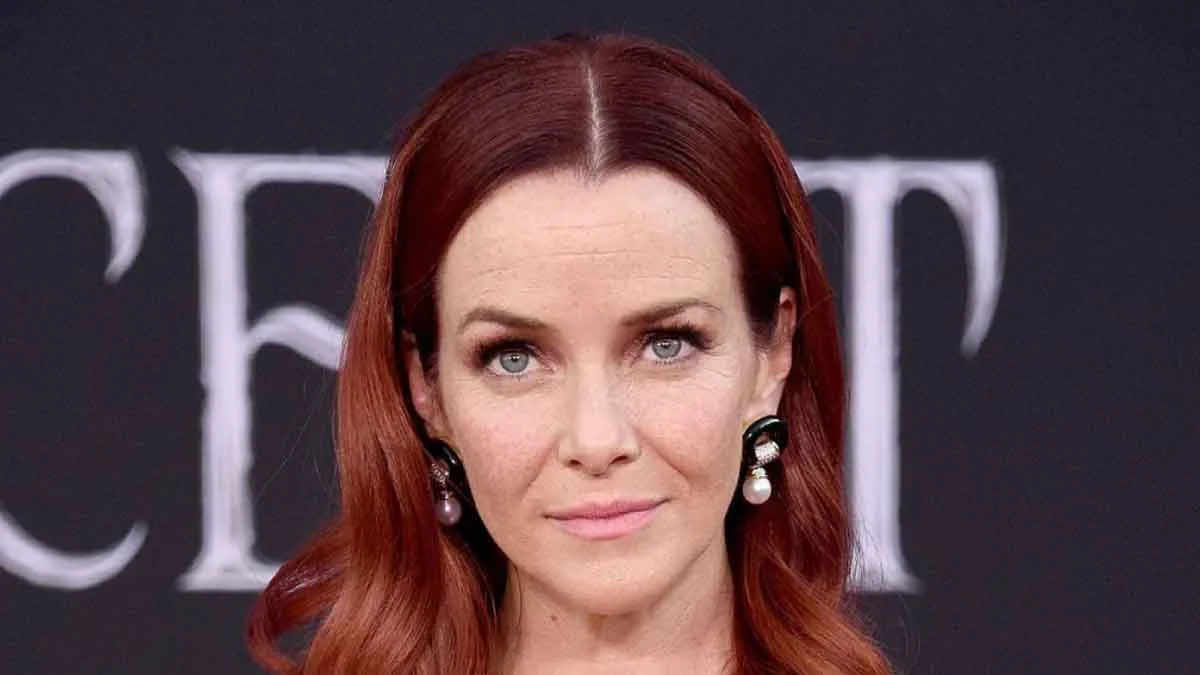 Morreu aos 45 anos, a atriz Annie Wersching, conhecida por trabalhos em séries como "24 horas" e "The Rookie". Segundo uma publicação do site