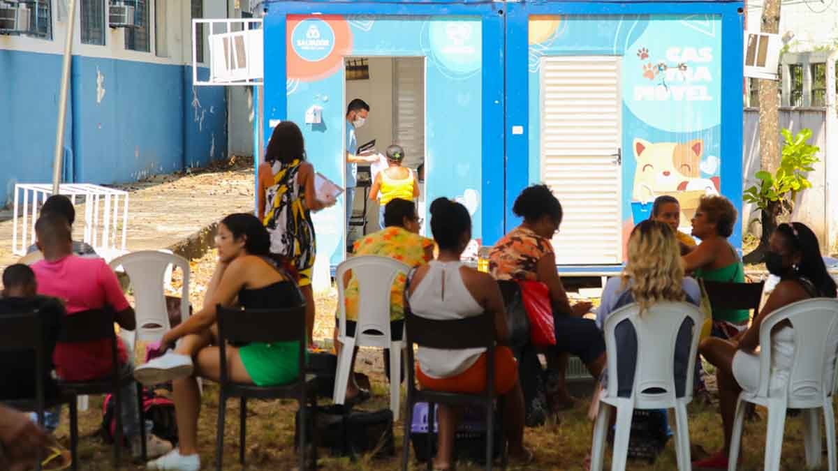 O primeiro dia de atendimento do Castramóvel no bairro do Bonfim, foi de bastante procura, nesta segunda-feira (23), vagas para atendimento p