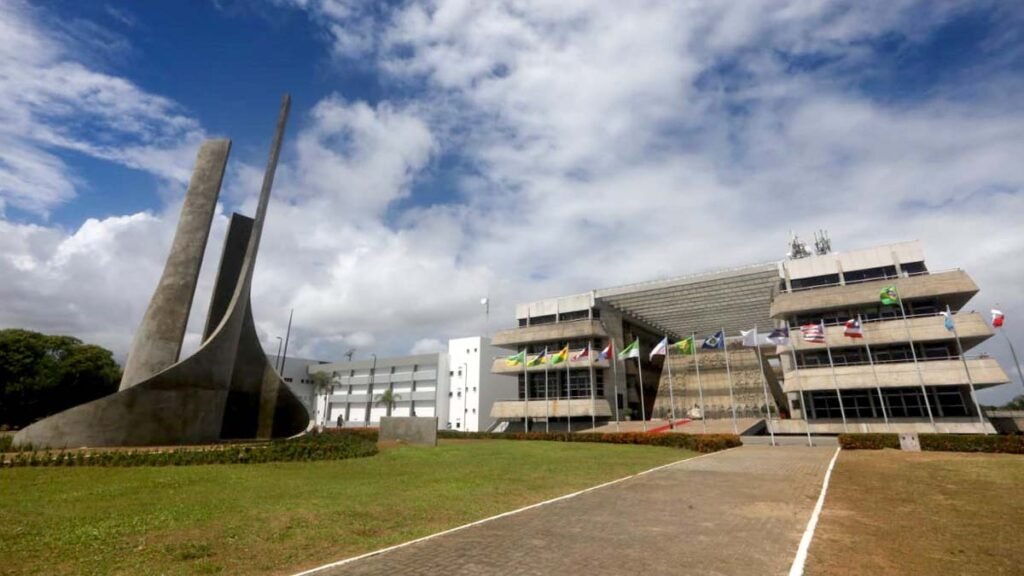 nesta quarta-feira (1º), às 14h30, em sessão preparatória da 20ª Legislatura da Assembleia Legislativa da Bahia (Alba),