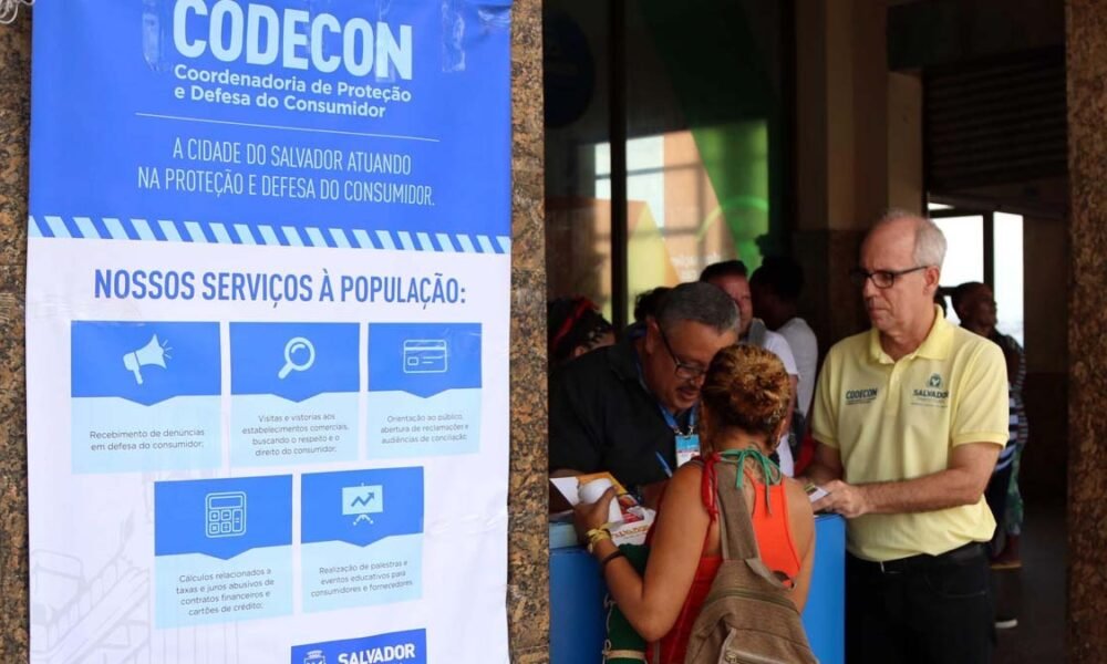 dos consumidores, durante o período carnavalesco, a Diretoria de Ações de Proteção e Defesa do Consumidor (Codecon) realiza