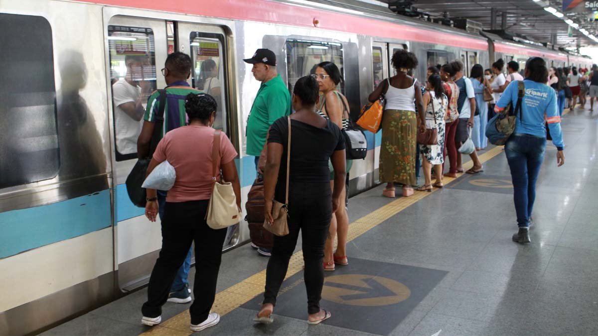 A CCR Metrô Bahia montou uma operação especial para garantir a mobilidade com segurança e conforto dos clientes que forem curtir os festejos