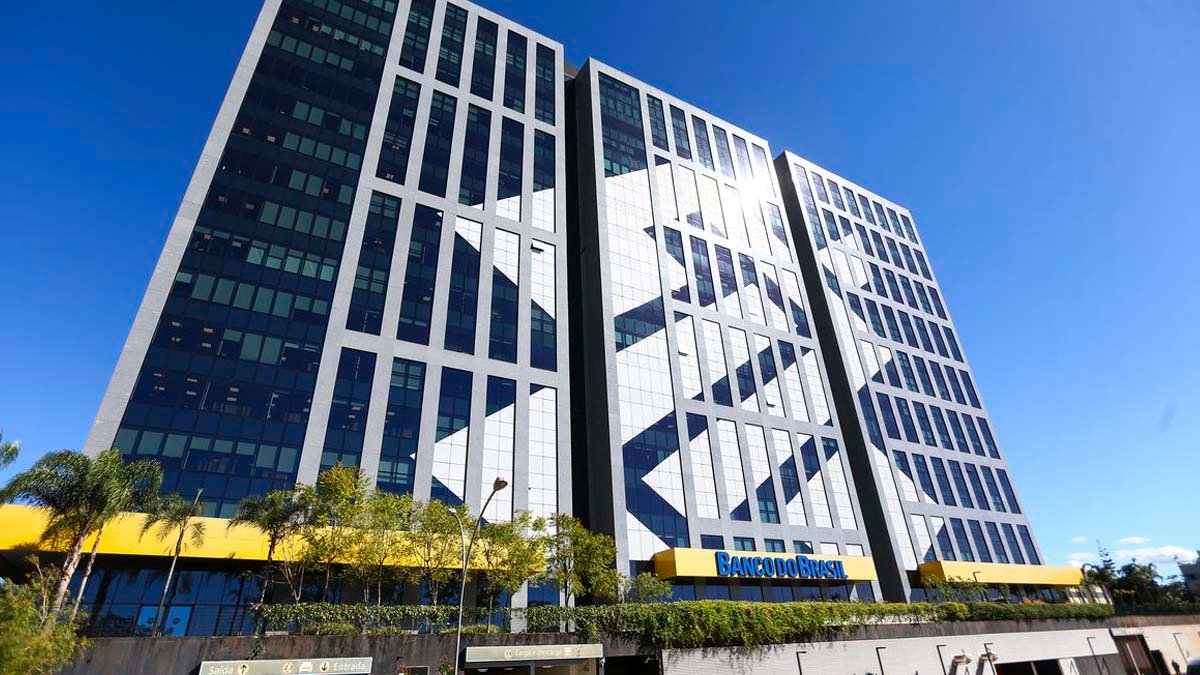 O prazo para inscrição no concurso do Banco do Brasil foi prorrogado para até o dia 3 de março. As inscrições terminavam nesta