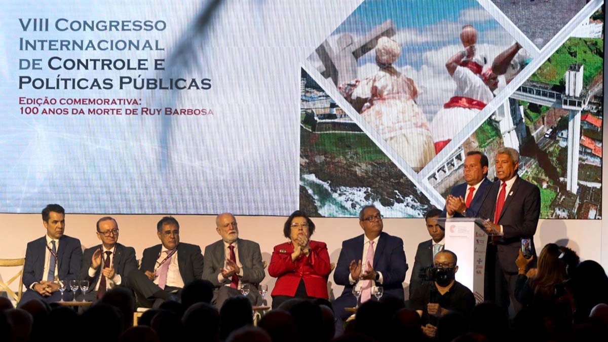 ‘Desenvolvimento e controle: um diálogo a favor da cidadania’ é o tema que abre as discussões no VIII Congresso Internacional