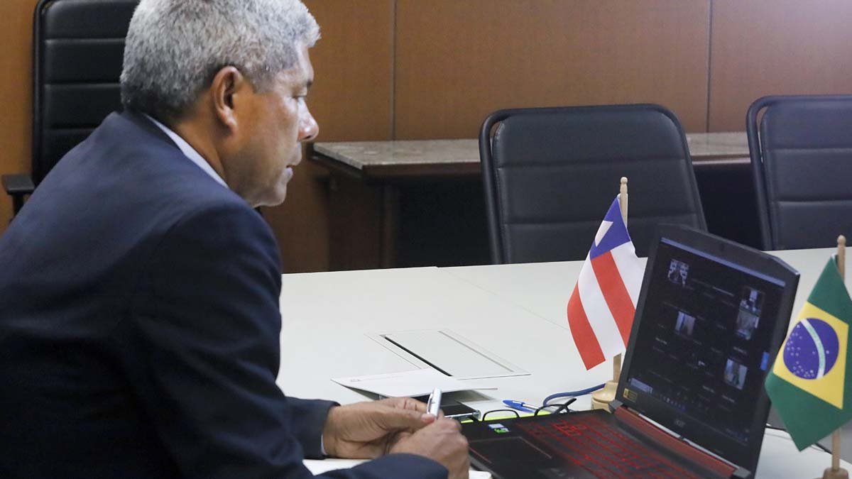 O governador Jerônimo Rodrigues participou, na noite desta segunda-feira (6), da reunião do Fórum de Governadores, grupo