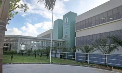 O Hospital Ortopédico da Bahia (HOBA), um dos maiores do Brasil na especialidade, já está com obras em fase de conclusão, no bairro