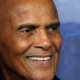 Morreu nesta terça-feira (25), o cantor, ator e ativista dos direitos civis Harry Belafonte, aos 96 anos. Ele quebrou barreiras raciais na dé