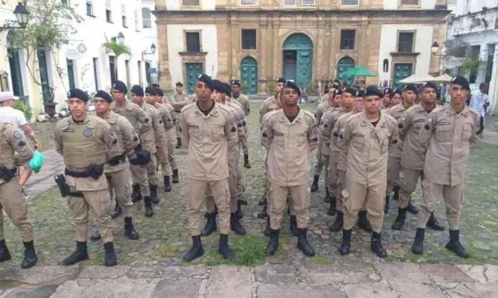 O Centro Histórico de Salvador ganhou um reforço de 30 novos soldados da Polícia Militar. Os policiais, formados na semana passada (17 de abr