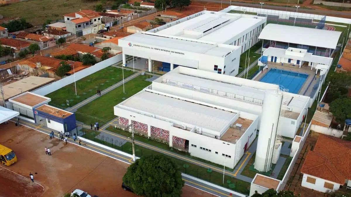 O ritmo de investimentos do governo baiano segue intenso neste início de 2023. De janeiro a abril, já chegou a R$ 2,3 bilhões