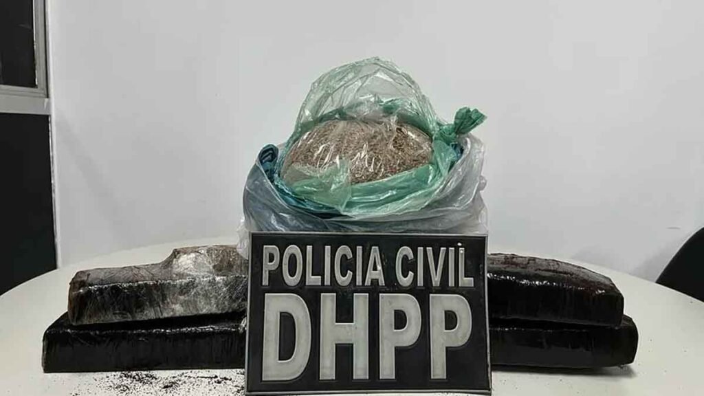 Policiais civis e militares descobriram, neste domingo (28), um esquema de envio da droga K9 e de armas, para um grupo criminoso do Nordeste