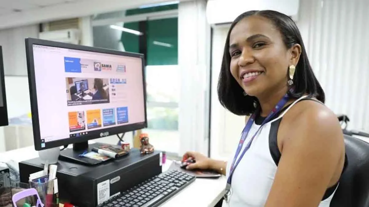Bahia convoca, nesta quarta-feira (17), 3.492 universitários baianos selecionados por meio do Edital nº 001/2023, do Programa Partiu Estágio