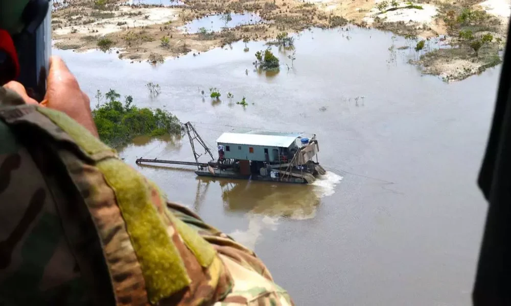 Um dos quatro garimpeiros mortos por agentes de segurança no último domingo (30) na Terra Indígena Yanomami, em Roraima,