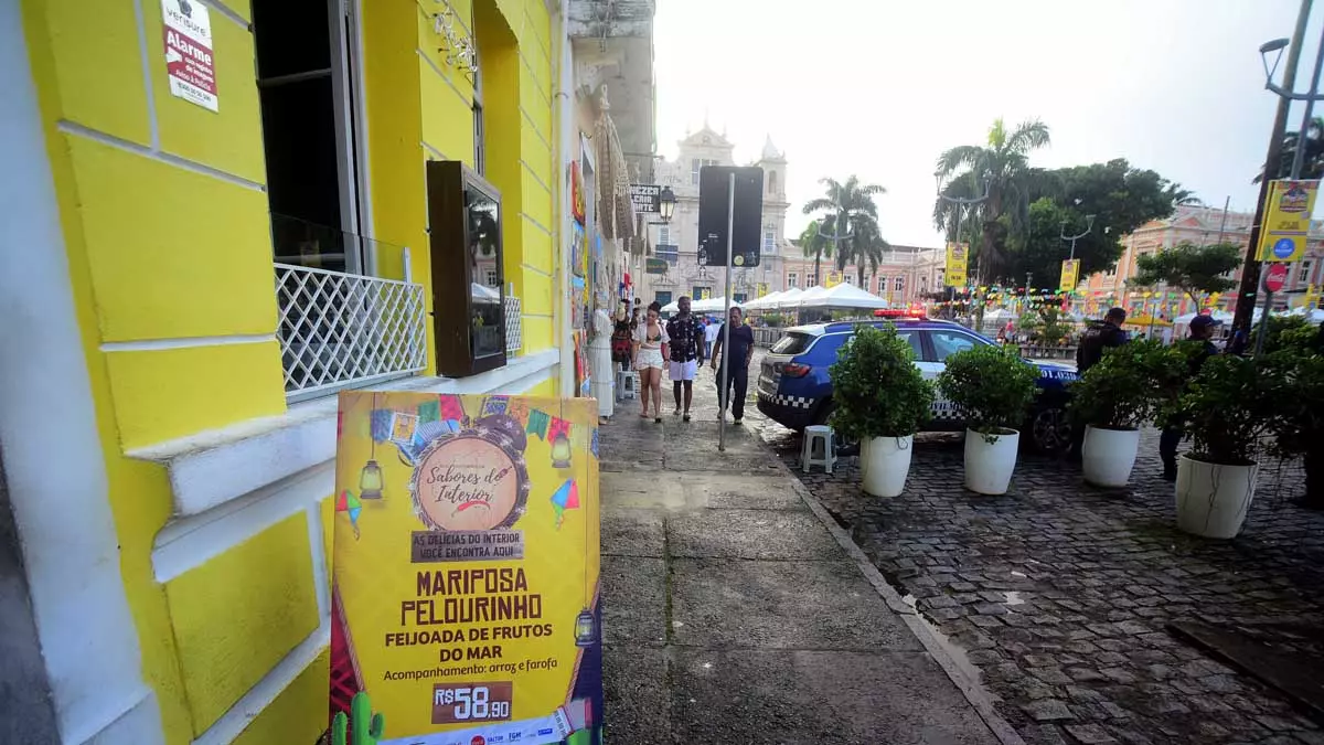 economia da capital baiana. O Centro Histórico, em particular, é uma área de destaque durante essa época, trazendo inúmeras