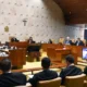 em sessão extraordinária convocada para a manhã desta sexta-feira (30), a presidente do Supremo Tribunal Federal (STF),