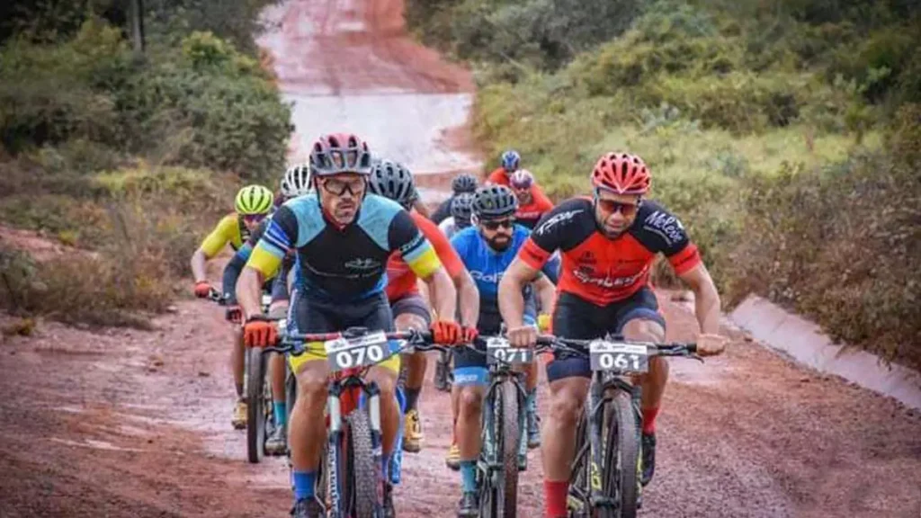 competições válidas pelos circuitos estaduais de canoagem, ciclismo e corrida de aventura acontecem pelo interior da Bahia