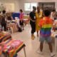 T, participou da 1º Feira LGBTrans+, promovida pela organização "Tamo Juntes", com oferta de serviços de saúde voltados para o público LGBT+.