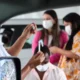 A Secretaria Municipal da Saúde (SMS) segue com a vacinação contra a Covid-19 e gripe em Salvador nesta sexta-feira (7), das 8h às 16h, em
