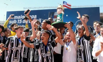 Nesta quinta-feira (13), o Estádio de Pituaçu, em Salvador, foi palco da final da Copa 2 de Julho de Futebol Sub-15. O Atlético-MG