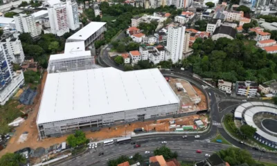 O Home Center Ferreira Costa anuncia que aproximadamente 550 vagas de emprego estão abertas, tanto para a nova unidade