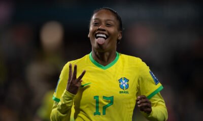 A Seleção Brasileira Feminina estreou com vitória na Copa do Mundo. No estádio Hindmarsh, em Adelaide, na Austrália, o Brasil