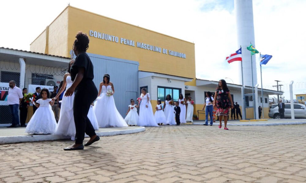 “Esse é mais um casamento coletivo que fizemos esse ano. Nosso trabalho em ressocialização é o norte maior do Governo da