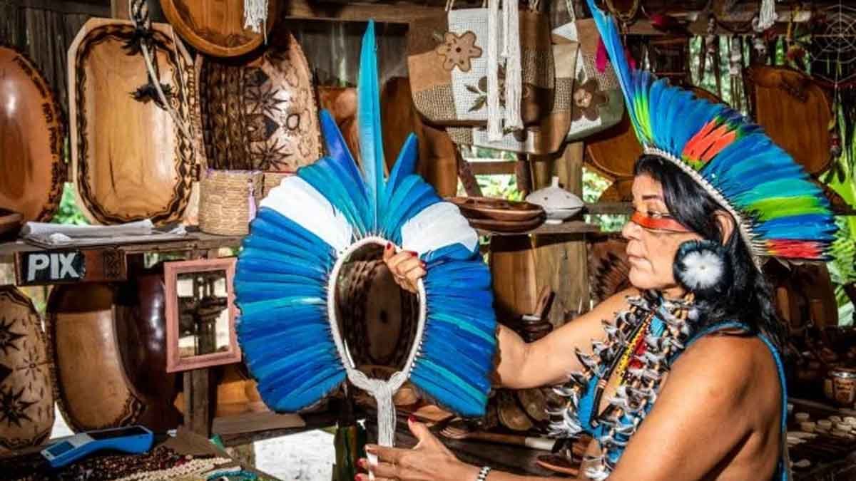 O Governo do Estado da Bahia publicou, nesta sexta-feira (14), no Diário Oficial, um edital inédito, no valor de R$ 2,2 milhões, para apoiar Empreendimentos Econômicos Liderados por Mulheres Indígenas na Bahia.